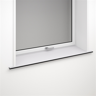 Hellgraue Fensterbank aus Kompaktlaminat – 13 mm Hellgrau mit schwarzem Kern 3153